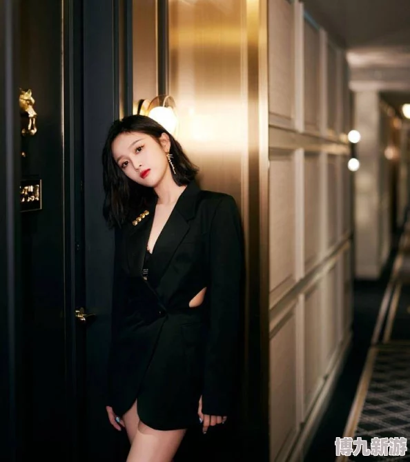 911吃瓜黑料反差婊：揭秘事件背后的真相与网民反应，分析社会舆论与个人形象的交织影响